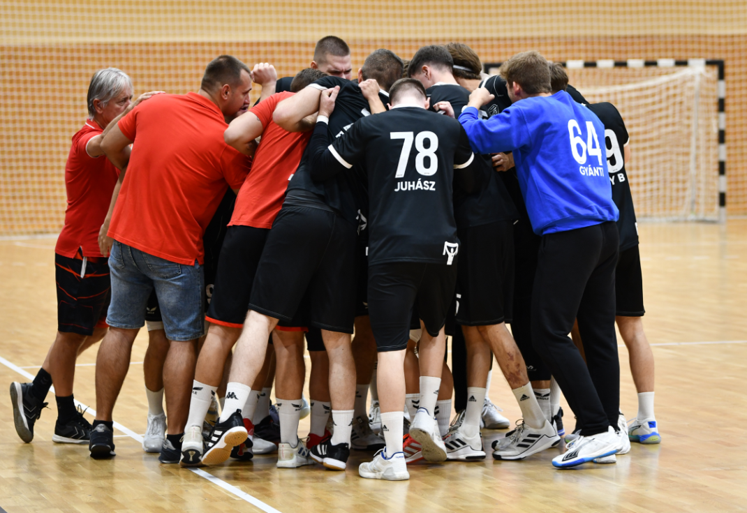 DVTK - Veszprémi KKFT 29-33 (14-18)